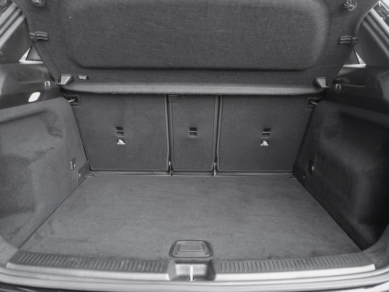 Mercedes-Benz B 250 e Progressive  Navi Panorama Kamera