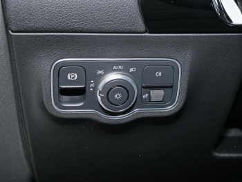 Mercedes-Benz B 250 e AMG Night EDITION2020 MBUXNavi+ Kamera