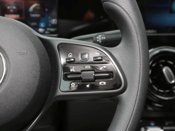 Mercedes-Benz B 250 e MBUXNavi+ Kamera Easy-Pack Spiegel-P