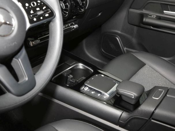 Mercedes-Benz B 250 e MBUXNavi+ Kamera Easy-Pack Spiegel-P Mercedes-Benz B 250 e MBUXNavi+ Kamera Easy-Pack Spiegel-P