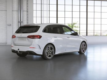 Mercedes-Benz B 250 e AMG MBUX Navi LED Panorama Kamera AHK