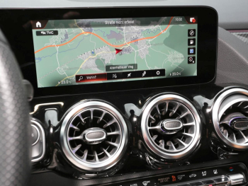 Mercedes-Benz B 250 e AMG Night MBUX Navi Panorama Multibeam