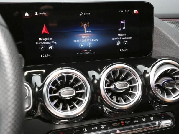 Mercedes-Benz B 250 e AMG Night MBUX Navi Panorama Multibeam