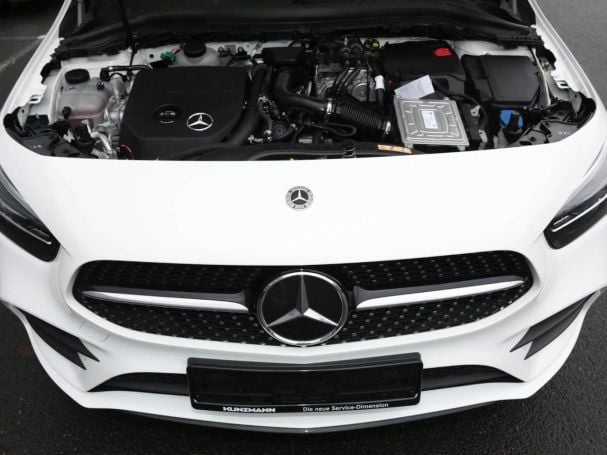 Mercedes-Benz B 250 e AMG Night MBUX Navi Panorama Multibeam