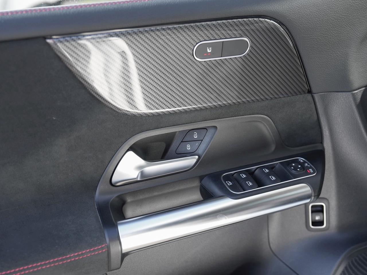 Mercedes-Benz B 250 e AMG MBUXNavi+ 360° Public Charging