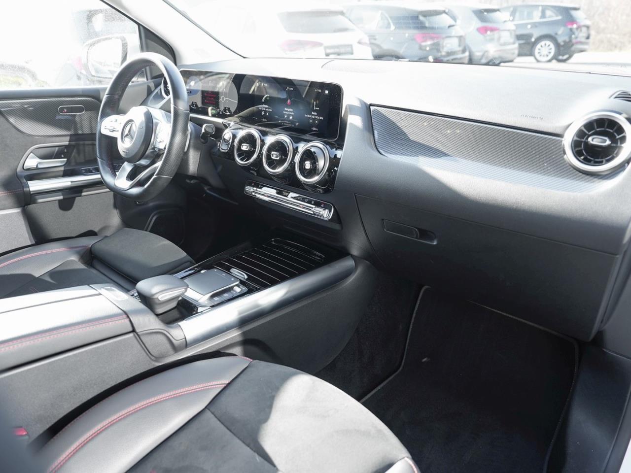 Mercedes-Benz B 250 e AMG MBUXNavi+ 360° Public Charging