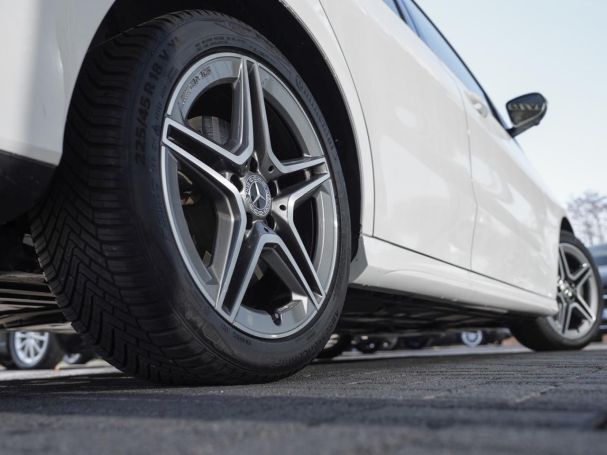 Mercedes-Benz B 250 e AMG MBUXNavi+ 360° Public Charging