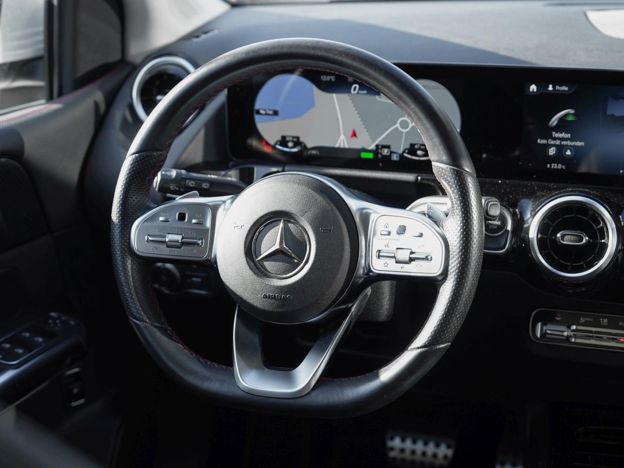 Mercedes-Benz B 250 e AMG MBUXNavi+ 360° Public Charging