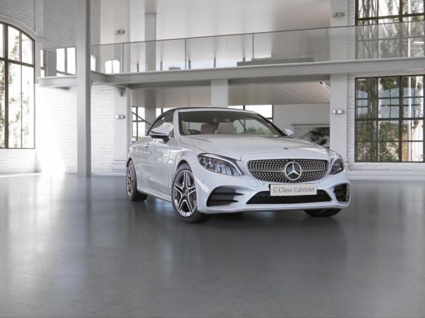 Mercedes-Benz C 200 4M Cabrio AMG Comand Distronic HeadUp 360° Mercedes-Benz C 200 4M Cabrio AMG Comand Distronic HeadUp 360°