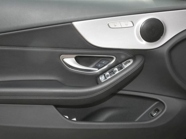 Mercedes-Benz C 220 d Cabrio AMG MBUXNavi Kamera Spiegel-P AHK Mercedes-Benz C 220 d Cabrio AMG MBUXNavi Kamera Spiegel-P AHK