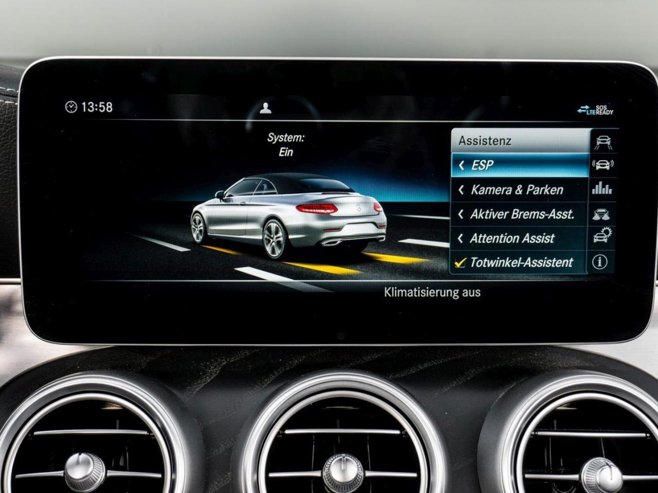 Mercedes-Benz C 300 Cabrio AMG Navi Kamera Spur-Paket Airscarf