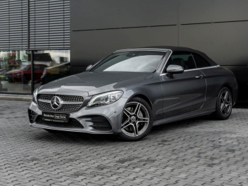 Mercedes-Benz C 300 Cabrio AMG Navi Kamera Spur-Paket Airscarf