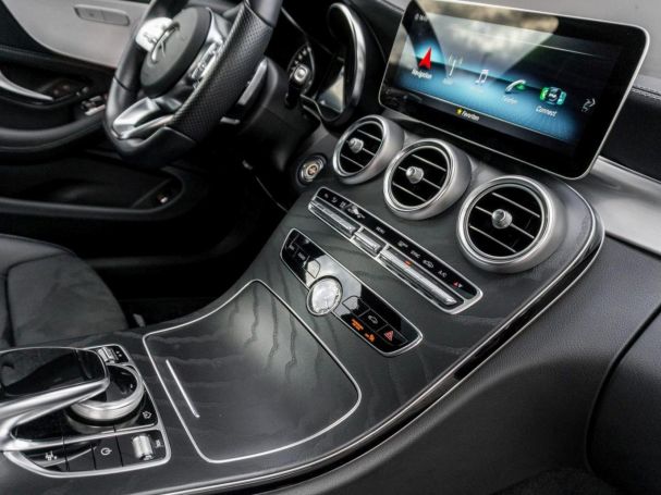 Mercedes-Benz C 200 Coupé AMG Panorama Distronic Kamera