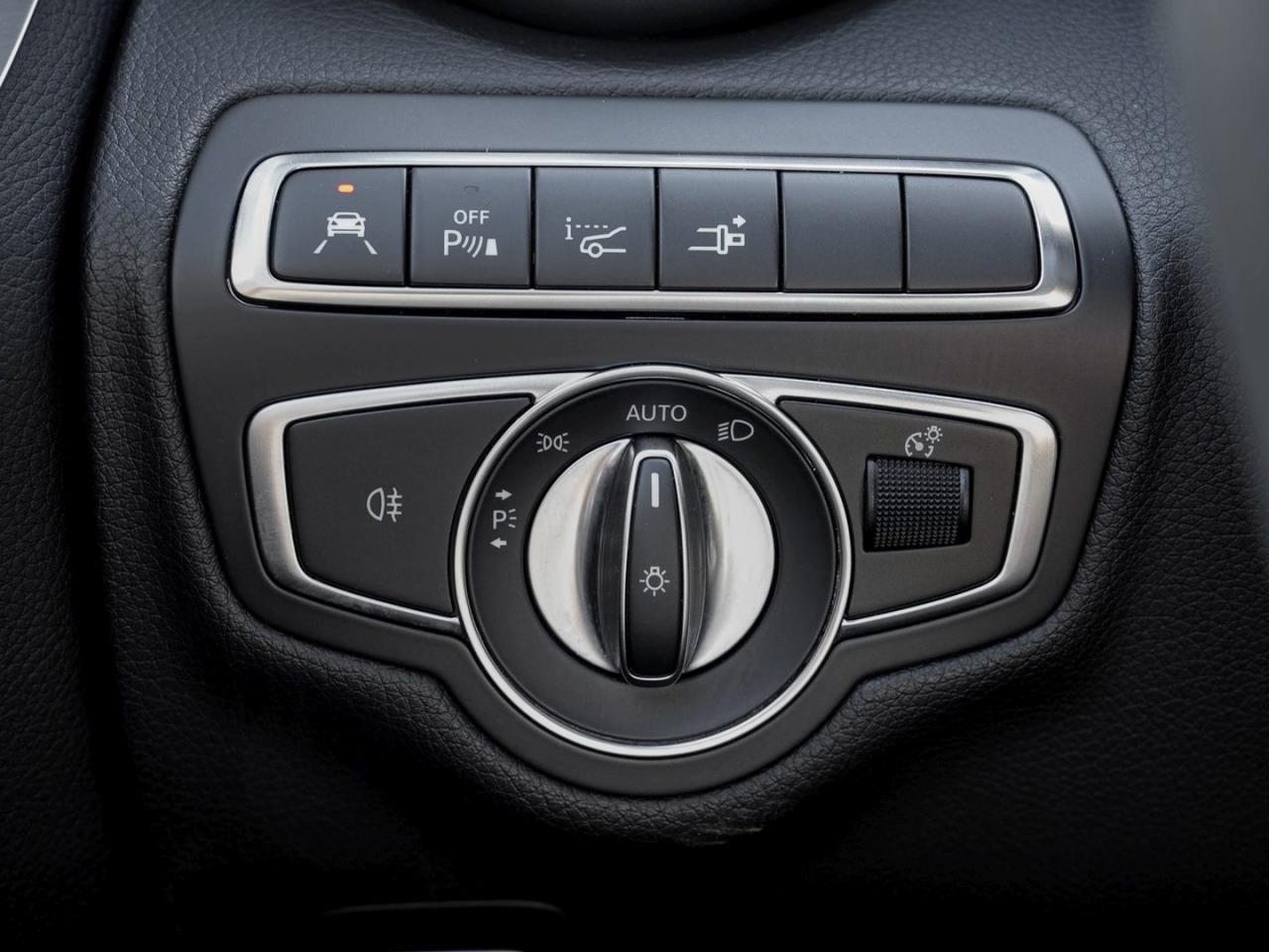 Mercedes-Benz C 43 AMG 4M Coupé Night Panorama Standhzg Carbon