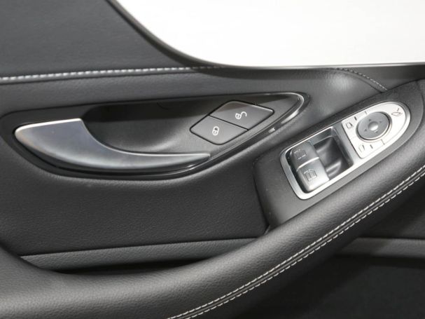 Mercedes-Benz C 63 AMG Coupé Night Drivers Package Distronic