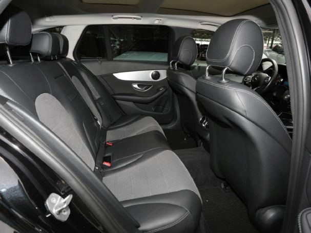 Mercedes-Benz C 180 T Avantgarde Panorama Kamera Spur-Paket Mercedes-Benz C 180 T Avantgarde Panorama Kamera Spur-Paket
