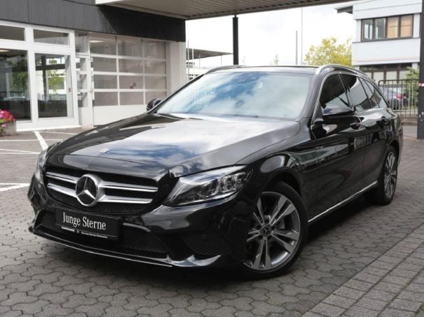 Mercedes-Benz C 180 T Avantgarde Panorama Kamera Spur-Paket