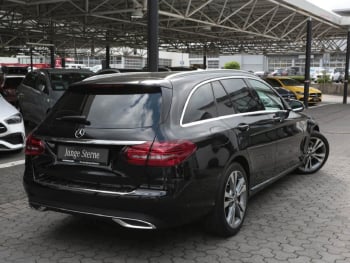 Mercedes-Benz C 180 T Avantgarde Panorama Kamera Spur-Paket