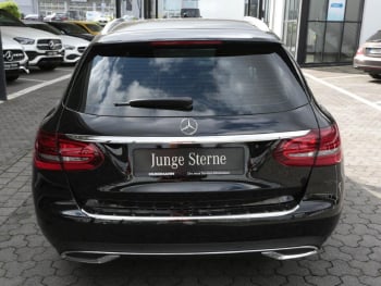 Mercedes-Benz C 180 T Avantgarde Panorama Kamera Spur-Paket