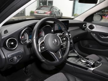 Mercedes-Benz C 180 T Avantgarde Panorama Kamera Spur-Paket