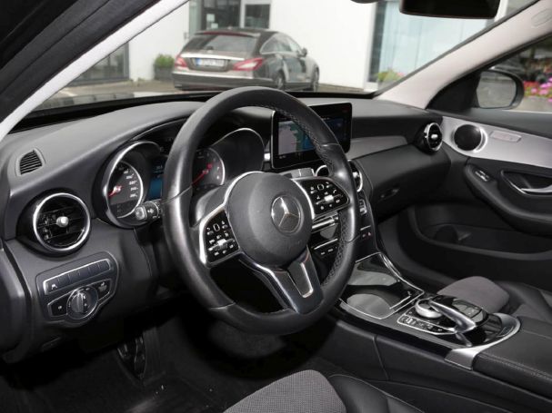 Mercedes-Benz C 180 T Avantgarde Panorama Kamera Spur-Paket Mercedes-Benz C 180 T Avantgarde Panorama Kamera Spur-Paket