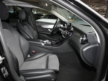 Mercedes-Benz C 180 T Avantgarde Panorama Kamera Spur-Paket