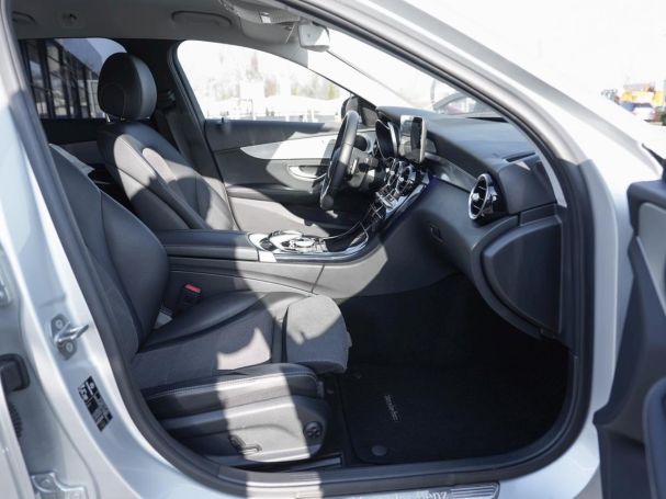 Mercedes-Benz C 200 d T Avantgarde Navi Spur-Paket Kamera
