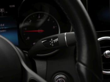 Mercedes-Benz C 220 d 4M T Navi Distronic AHK Kamera Keyless