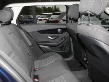 Mercedes-Benz C 220 d 4M T Navi Distronic AHK Kamera Keyless