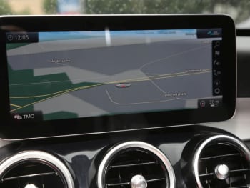 Mercedes-Benz C 220 d 4M T Navi Distronic AHK Kamera Keyless
