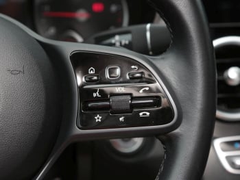 Mercedes-Benz C 220 d 4M T Navi Distronic AHK Kamera Keyless