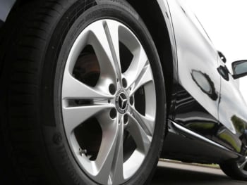 Mercedes-Benz C 220 d 4M T Navi Distronic AHK Kamera Keyless