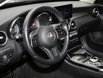 Mercedes-Benz C 220 d 4M T Navi Distronic AHK Kamera Keyless