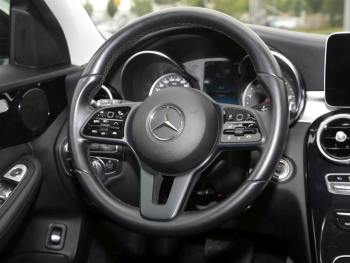 Mercedes-Benz C 220 d 4M T Navi Distronic AHK Kamera Keyless