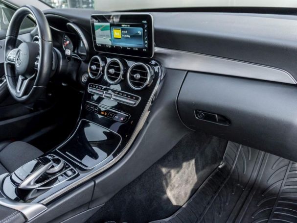 Mercedes-Benz C 220 d T Avantgarde Kamera Easy-Pack AHK