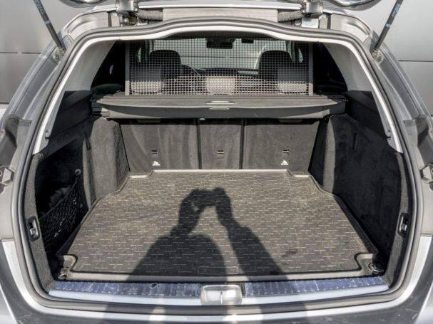 Mercedes-Benz C 220 d T Avantgarde Kamera Easy-Pack AHK