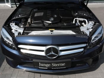 Mercedes-Benz C 300 d 4M T Avantgarde Comand Standheizung LED