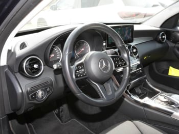 Mercedes-Benz C 300 d 4M T Avantgarde Comand Standheizung LED