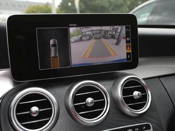 Mercedes-Benz C 300 d T AMG Navi Distronic Spur-Paket AHK Mercedes-Benz C 300 d T AMG Navi Distronic Spur-Paket AHK