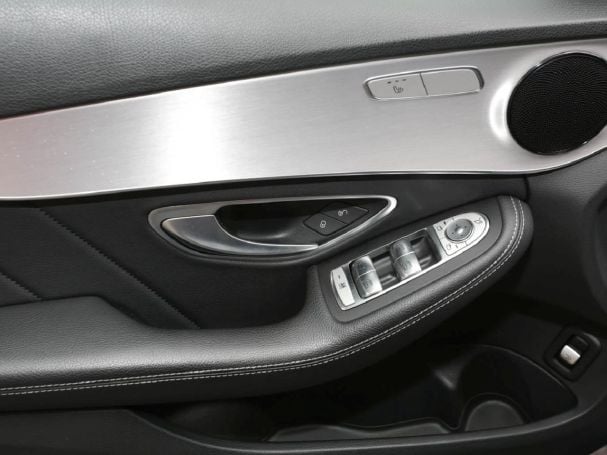 Mercedes-Benz C 300 d T AMG Navi Distronic Spur-Paket AHK Mercedes-Benz C 300 d T AMG Navi Distronic Spur-Paket AHK