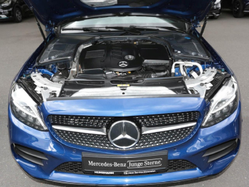 Mercedes-Benz C 300 d T AMG Navi Distronic Spur-Paket AHK