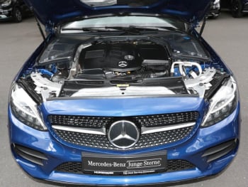 Mercedes-Benz C 300 d T AMG Navi Distronic Spur-Paket AHK