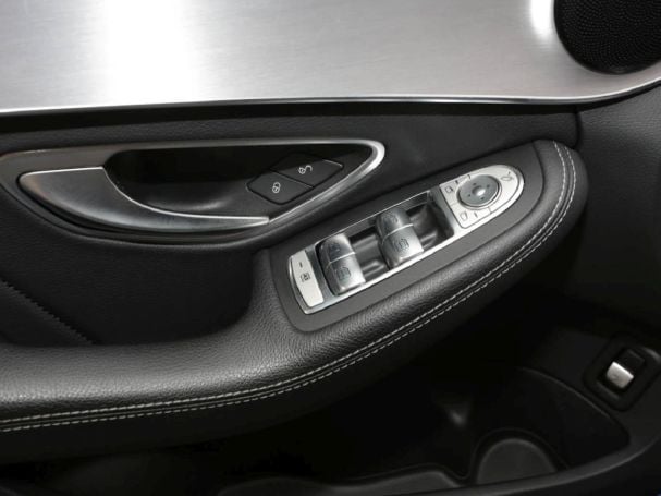 Mercedes-Benz C 300 d T AMG Navi Distronic Spur-Paket AHK Mercedes-Benz C 300 d T AMG Navi Distronic Spur-Paket AHK