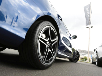 Mercedes-Benz C 300 d T AMG Navi Distronic Spur-Paket AHK
