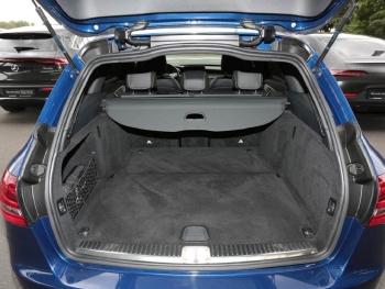 Mercedes-Benz C 300 d T AMG Navi Distronic Spur-Paket AHK