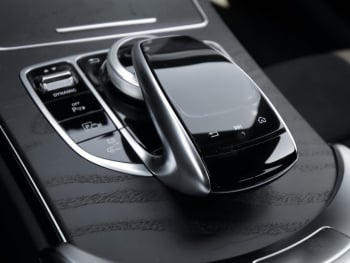 Mercedes-Benz C 300 e T AMG Navi LED Distronic Park P. 360° 