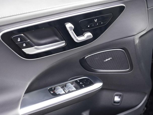 Mercedes-Benz C 180 T-Modell AMG Panorama Memory AHK 360°