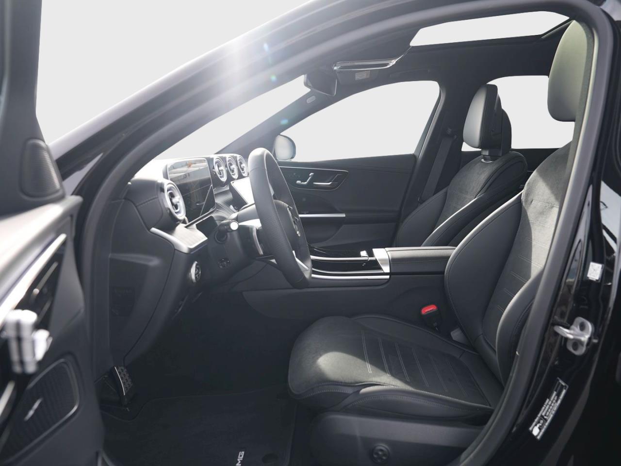 Mercedes-Benz C 180 T-Modell AMG Panorama Memory AHK 360°