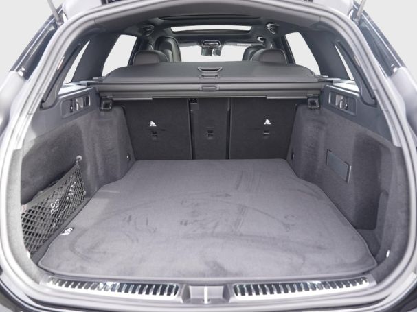 Mercedes-Benz C 180 T-Modell AMG Panorama Memory AHK 360°