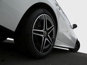 Mercedes-Benz C 180 T-Modell AMG Night Distronic Memory 360°